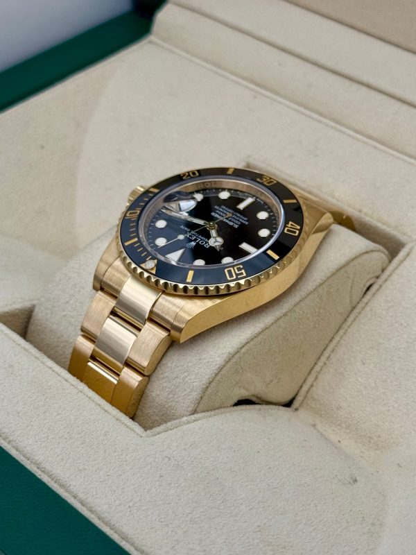 2022 Rolex Submariner 41mm 126618LN Yellow Gold Black Dial for sale