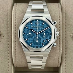 2022 Girard-Perregaux Laureato Chronograph 42mm 81020-11-431-11A Blue Dial for sale