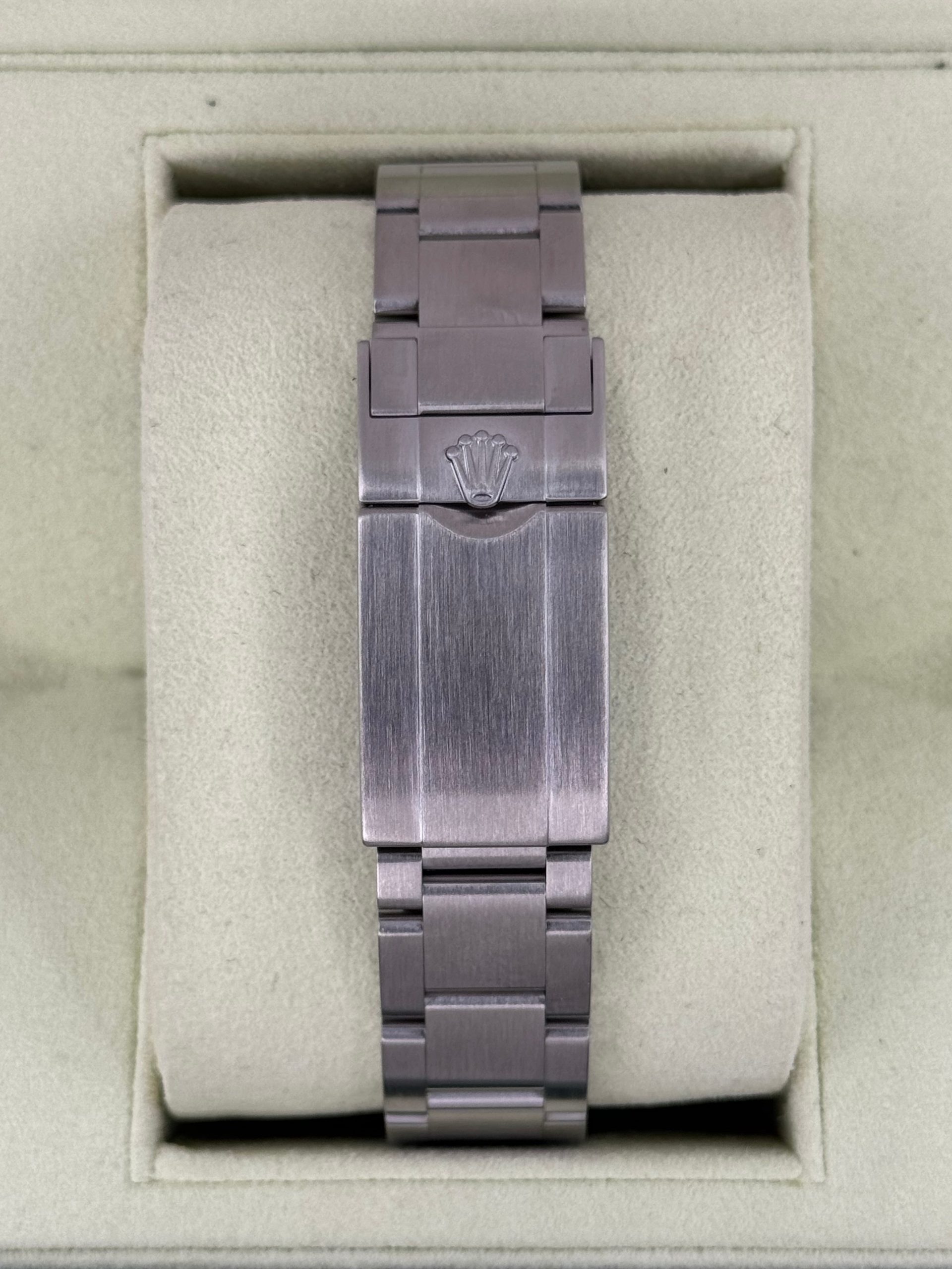 Rolex Explorer II 216570 dial and case detail