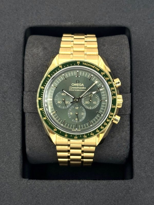 2023 Omega Speedmaster Moonwatch 42mm Moonshine Gold Green Dial for sale