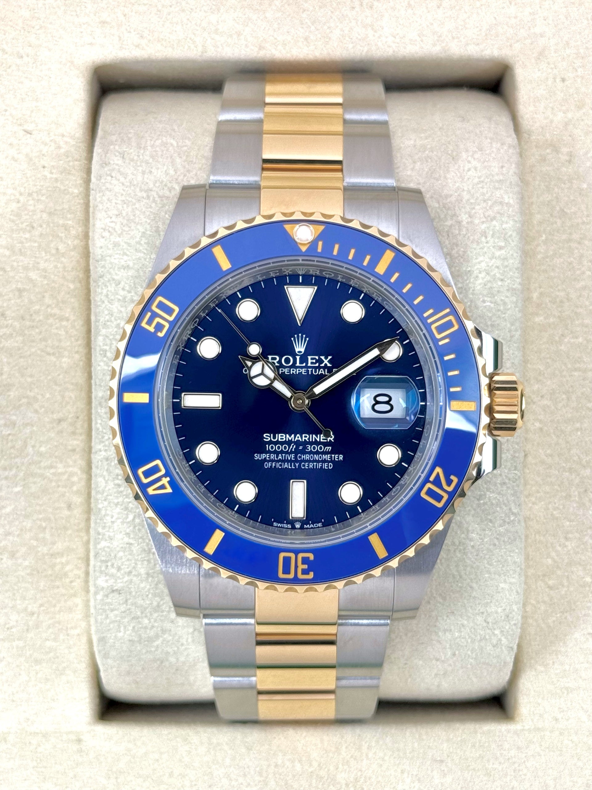 Pre owned Rolex Submariner 8220 for sale