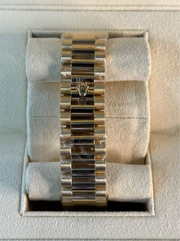 Rolex Day-Date 40mm 228238 Presidential Champagne Dial for sale